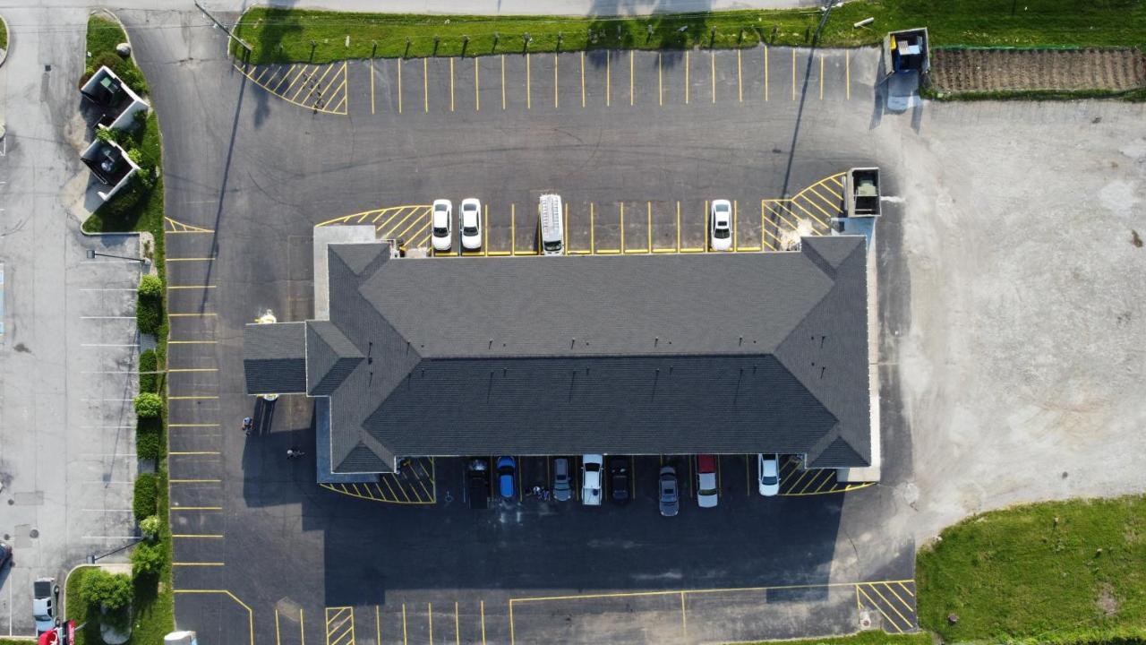 Hotel Days By Wyndham East Post Road